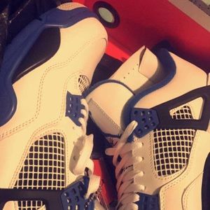 Air Jordan Motorsport 4’s